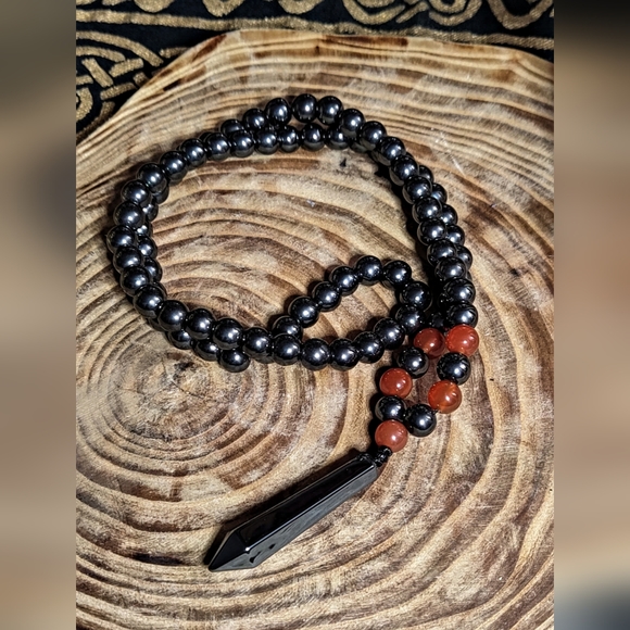 Magnetic Hematite and Red Onyx Necklace with Hematite Pendant - Picture 2 of 2